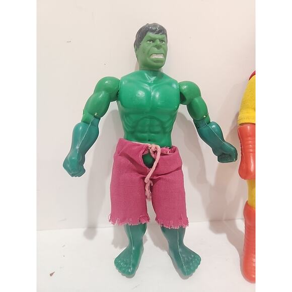 vintage mego action figures lot 1974 Hulk Ironman And Captain America. - Picture 2 of 16